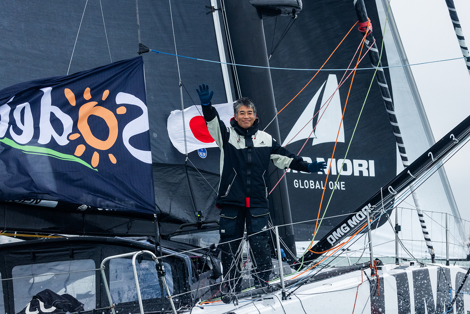 2大会連続で「Vendée Globe」を完走した
白石康次郎選手とDMG MORI Global One号