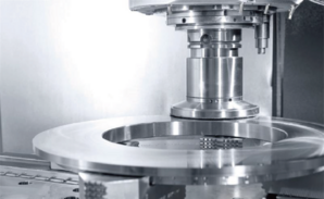 Milling, turning and grinding
in a single clamping